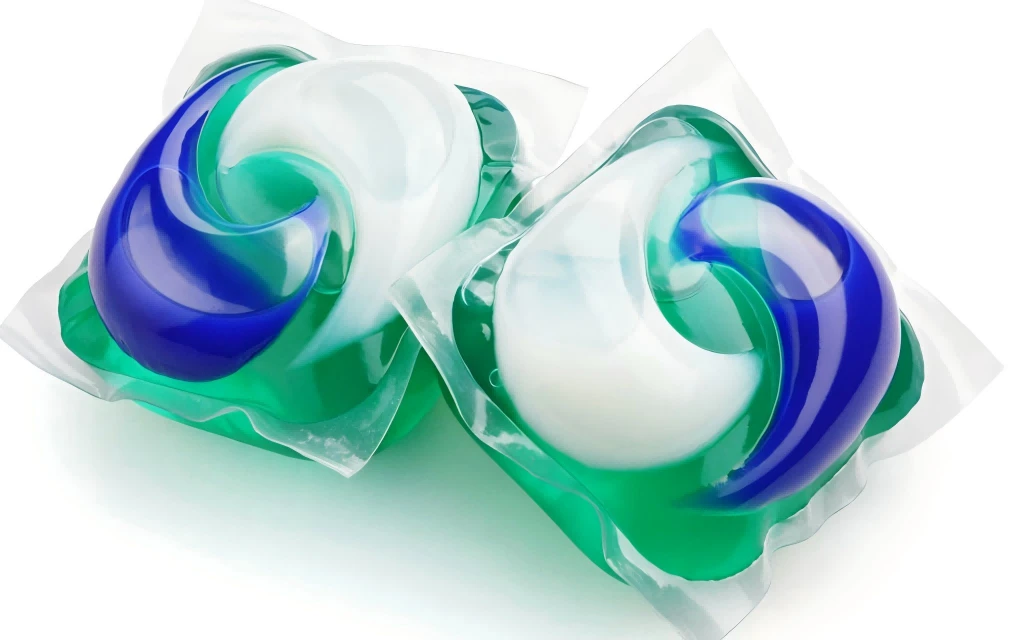 4 in 1 laundry pods(1).png